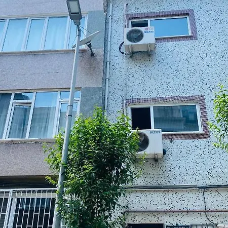 Sisli Pangalti Da Jakuzili Luex Διαμέρισμα *